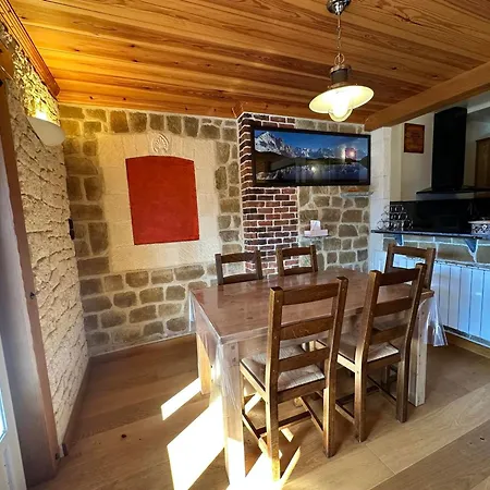 Cosy Au Coeur De Villard-de-lans, 3 Pers, Balcon - Fr-1-515-223 Apartment